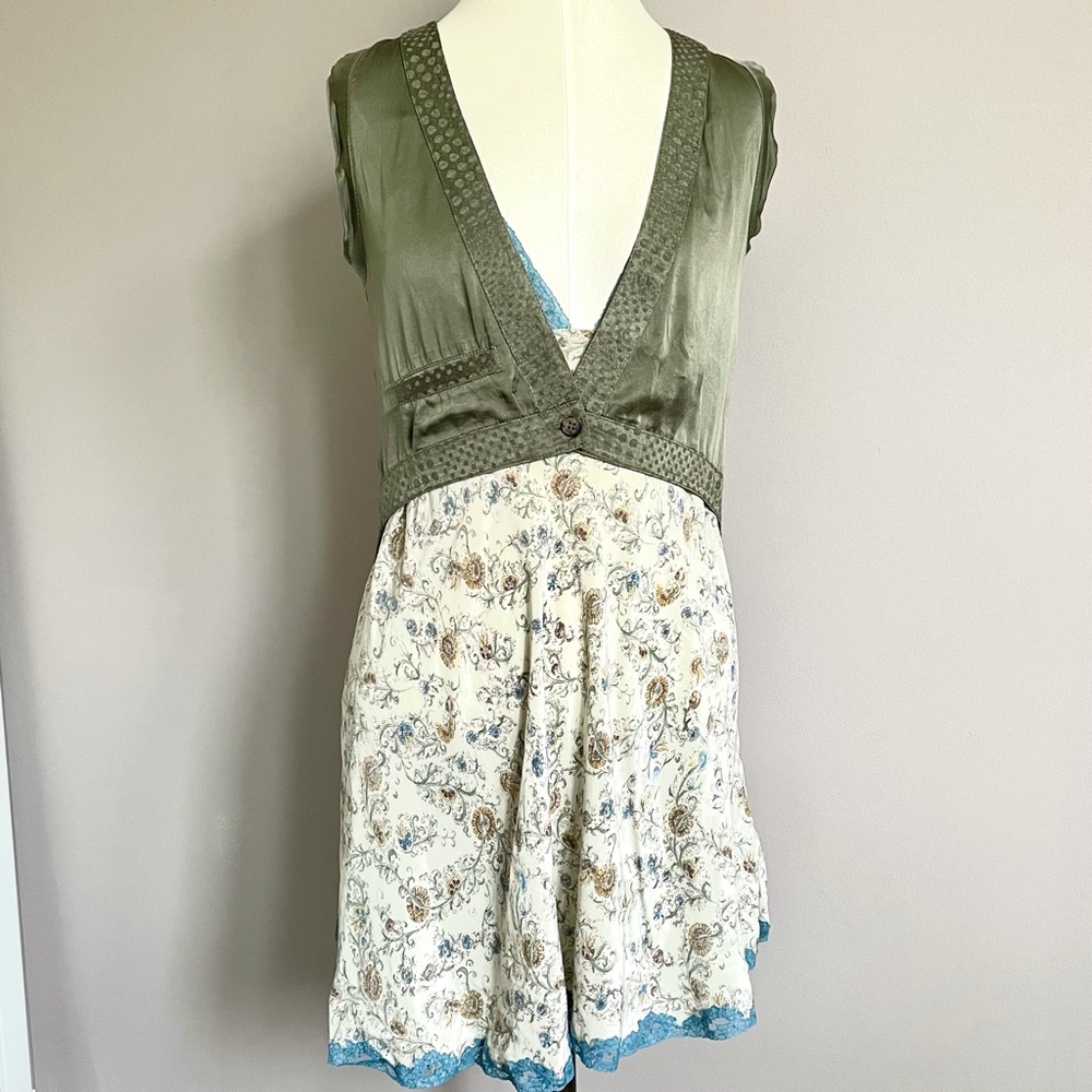 Crossley Italy Silk Hi-Lo Fishtail Vest - XS/S - Picture 3 of 10